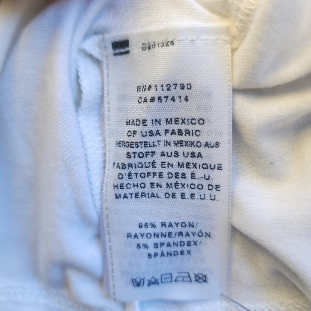 True Religion Crystal Logo Deep Vneck Short Sleeve Tee - Picture 6 of 8